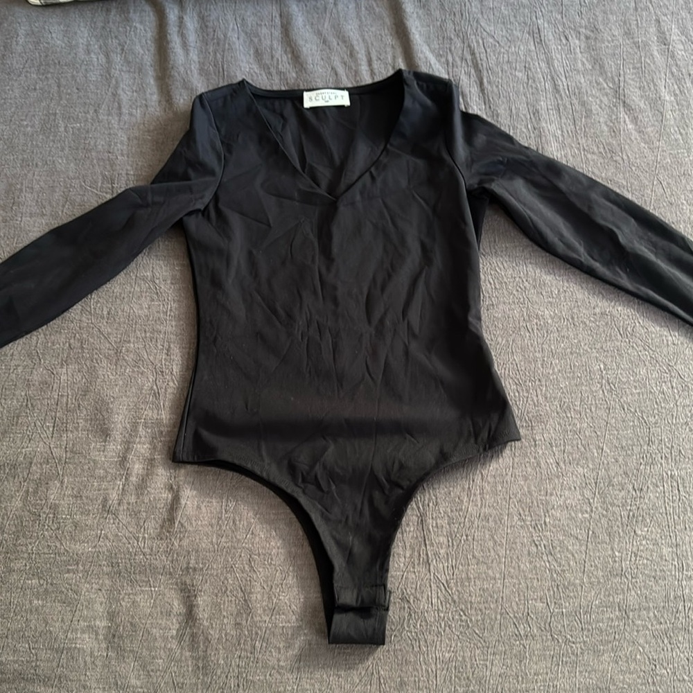 Short Story Black bodysuit XSP